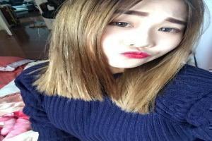 女主女扮男装有肉有剧情